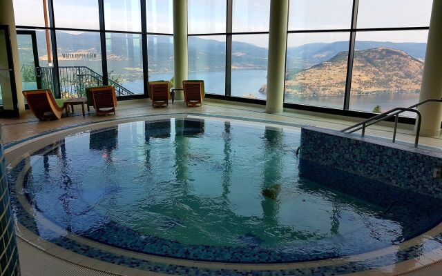 Sparkling Hill Resort and Spa - Adults-Only Resort