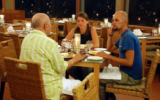 Lemon Tree Vembanad Lake Resort, Kerala