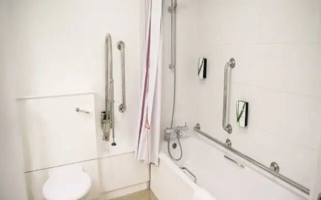 Premier Inn Hereford Holmer
