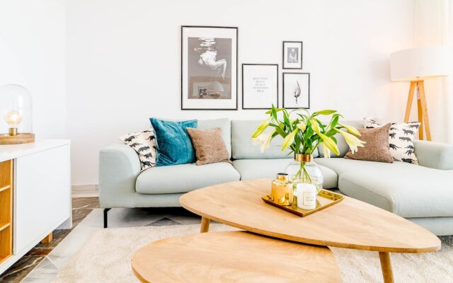 ELD2-3 bed penthouse with stunning views