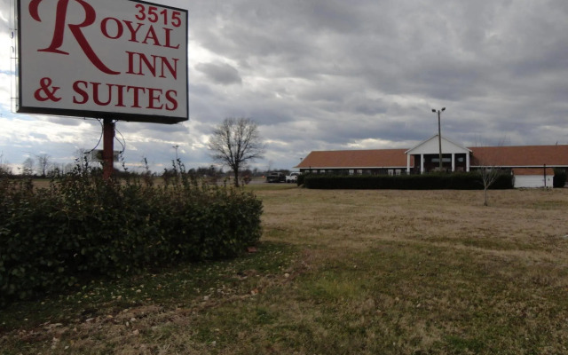 Royal Inn and Suites