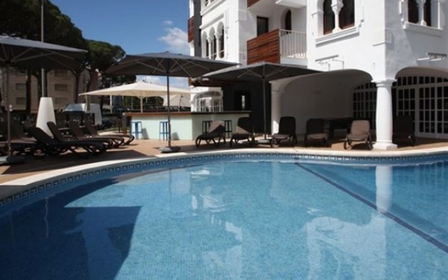 Hotel The Element