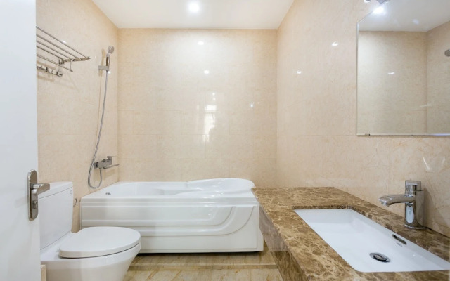 OYO 136 Aparthotel 75