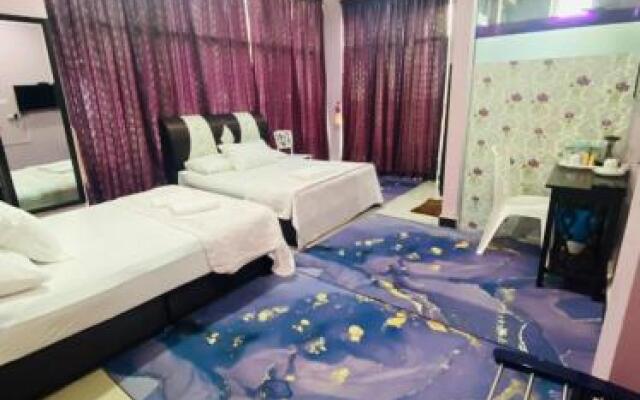Paka Tamim Seaview Hotel