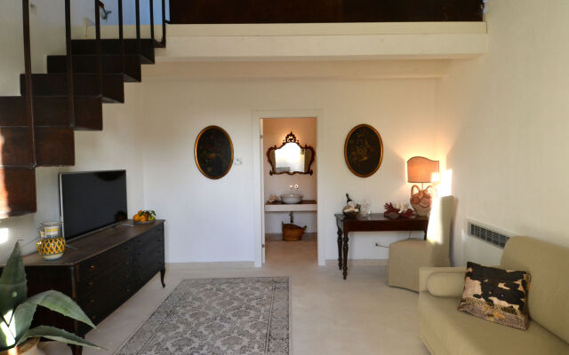 Scilla Maris Charming Suites-Restaurant