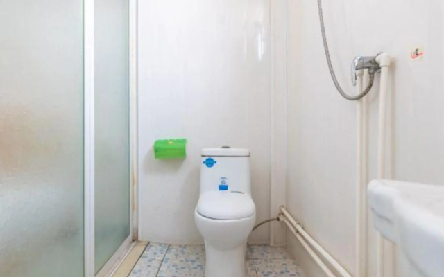 OYO Jiaozhou Huabinlou Hotel