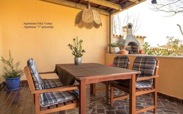 Apartments Nika Volme
