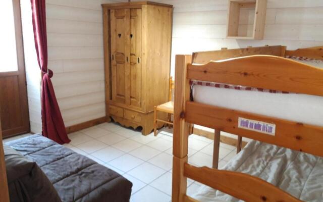 Appartement Albiez-Montrond, 4 pièces, 10 personnes - FR-1-618-4