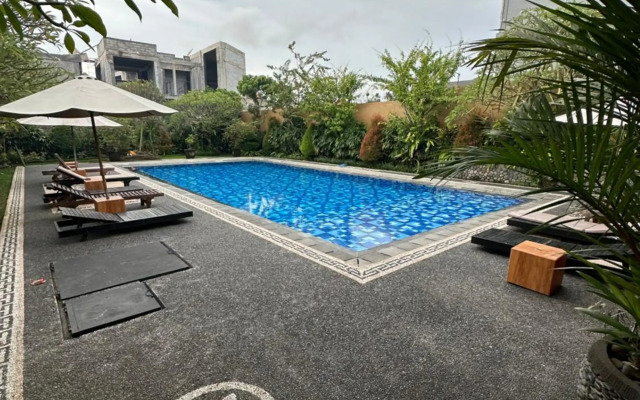 RedDoorz @ Nelayan Canggu