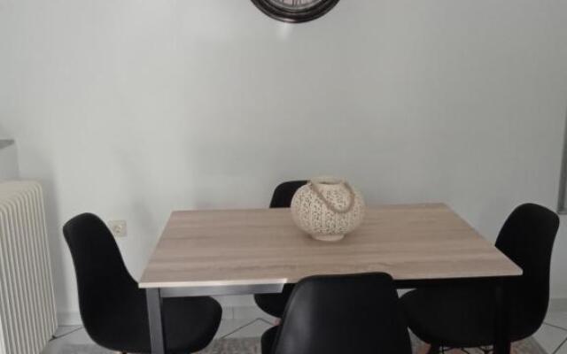 Aroanios apartments