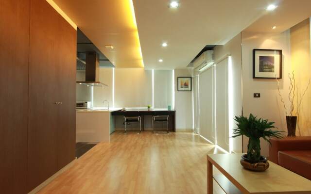 Big Tree Residence Suvarnabhumi