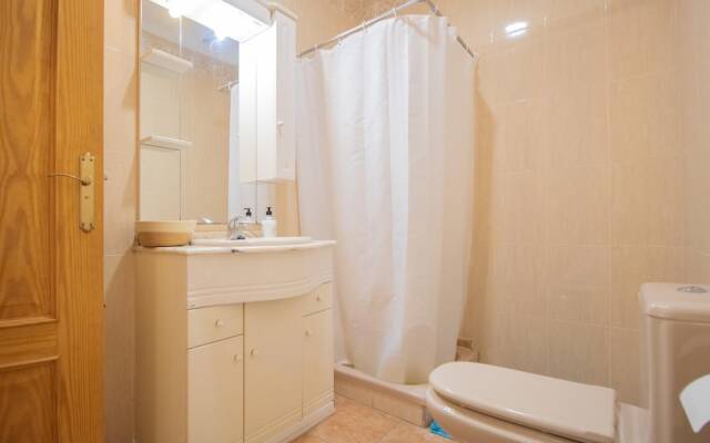 Tree Bedroom Apartament Near Santa Cruz