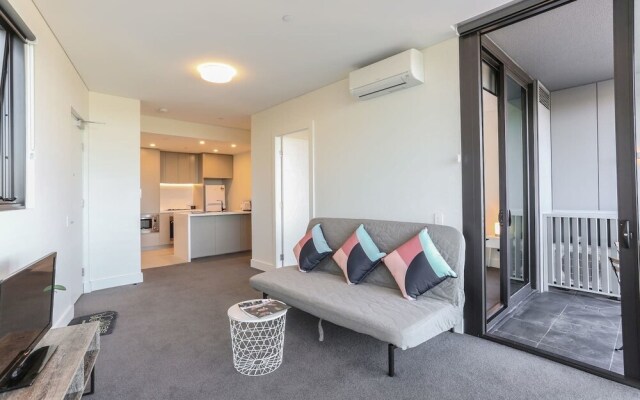 Highrise Apartment At Olympic Park