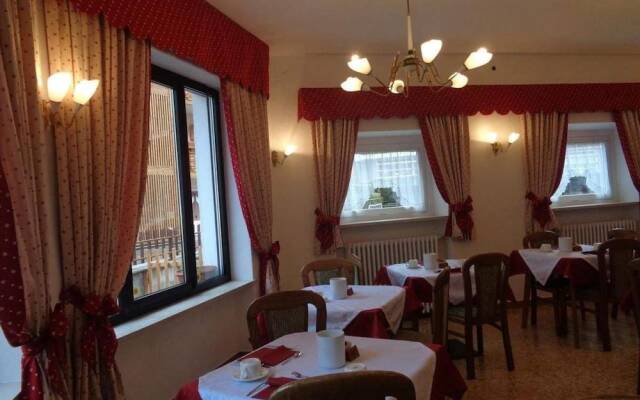 Suisse Hotel