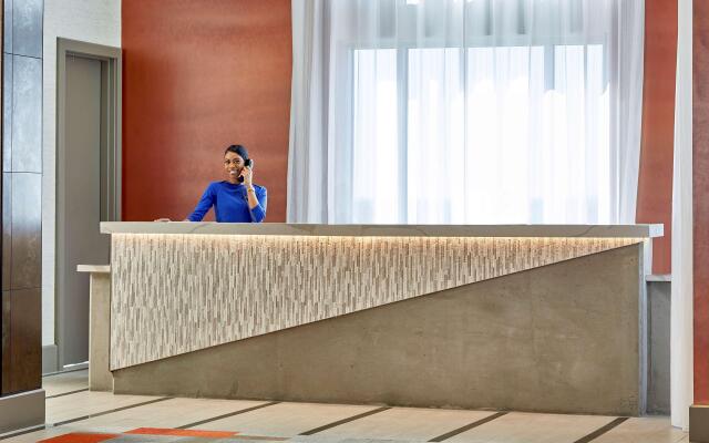 Hampton Inn & Suites Atlanta Midtown