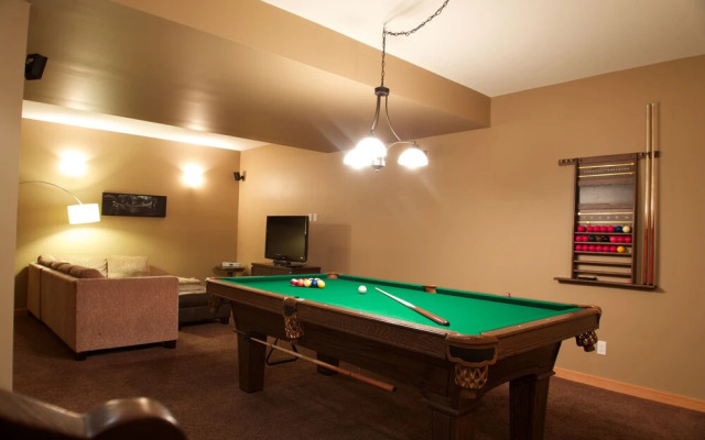 Fairmont Creek Property Rentals The Residences
