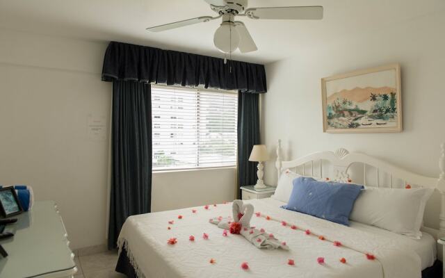 Turtle Beach Towers Condominiums
