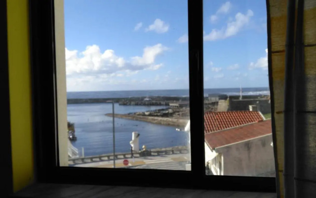 Pousada Farol do Portinho