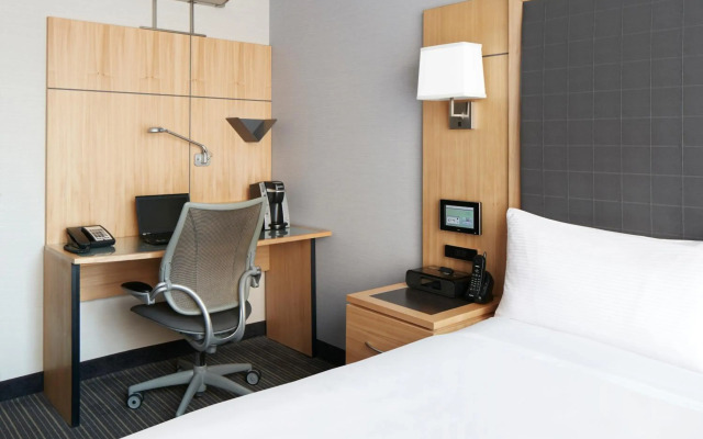 World Center Hotel