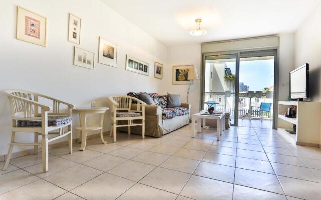 Jaffa Experience Home