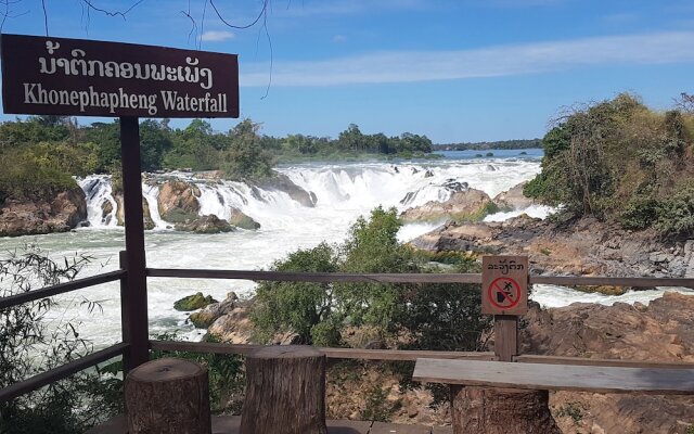 Pakse Golf Resort