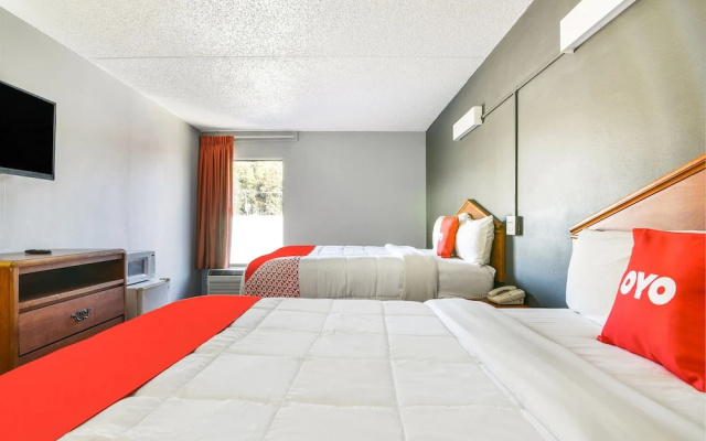 OYO Townhouse Inn Jacksonville near LittleRock AFB