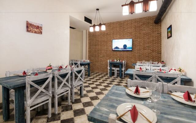 Old Side Boutique Hotel