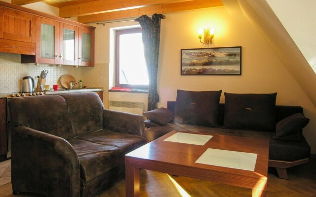 Nice Apartment in Koscielisko With 1 Bedrooms