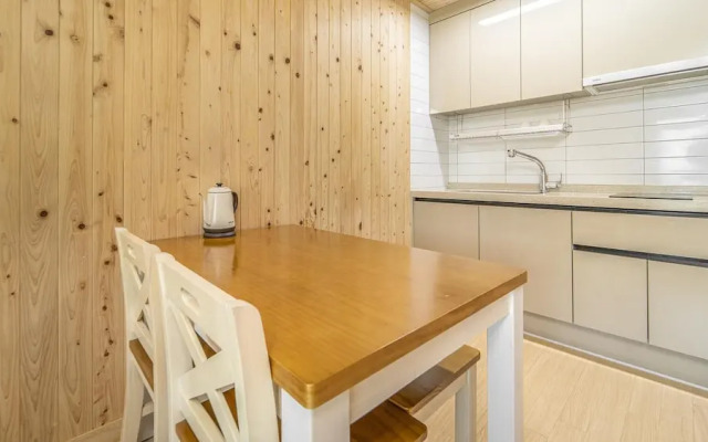 Jeju Timberhouse Pension