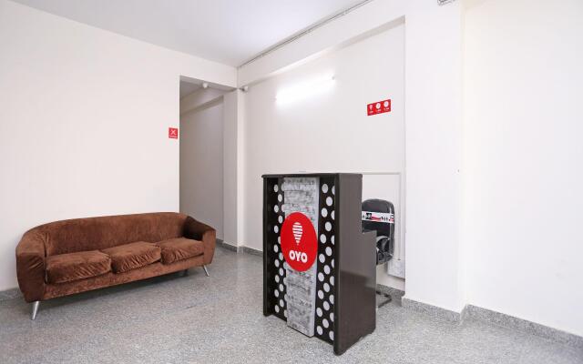 OYO 9381 DLF Cyber City