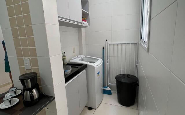 Apto Charmoso com Sacada Gourmet na melhor Praia