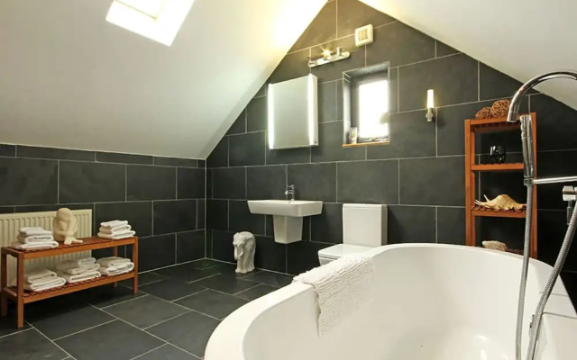 Cowrie Cottage
