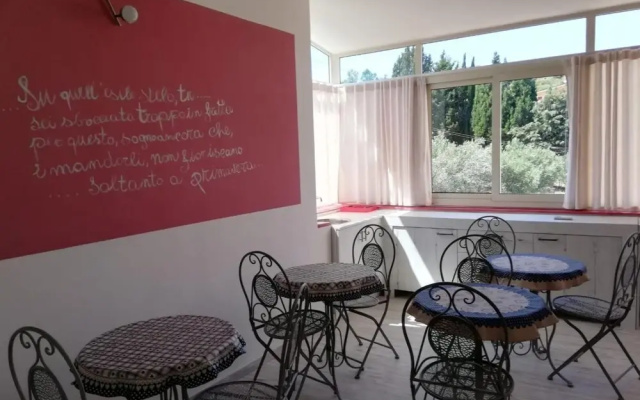 B&B La Collina Dei Poeti
