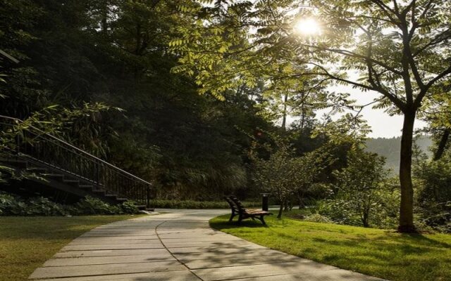 Qiandaohu Runhe Jianguo Hotel