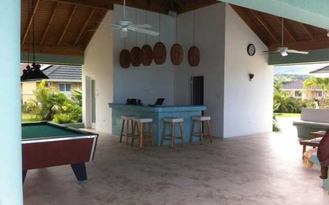 Fern Court Apartment With Oceanic View III