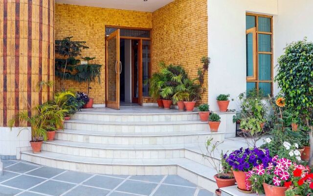 Treebo Star Guest House