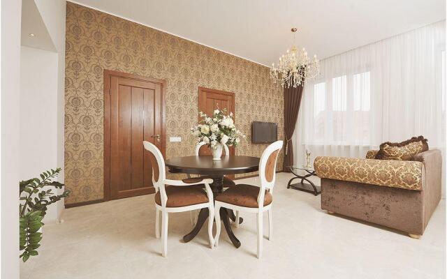 Nemuno Street Apartment