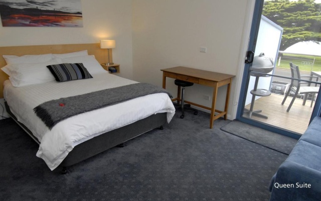 Seascape Accommodation – Guest Rooms – Portland