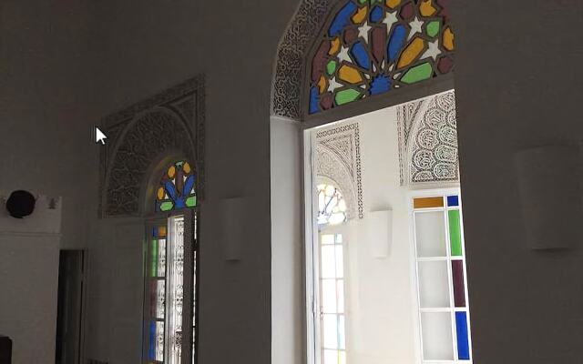 Riad Blanc de Fès