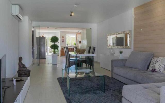 Villa 8BD W private pool Tennis courts e Putt