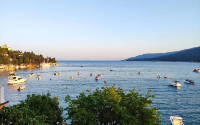 Studio Apartment SILA Rabac