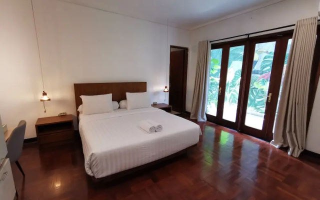 Hilltops Serviced Apartment