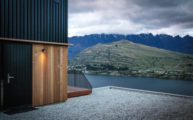 Award Winning Architecturally Designed Pad