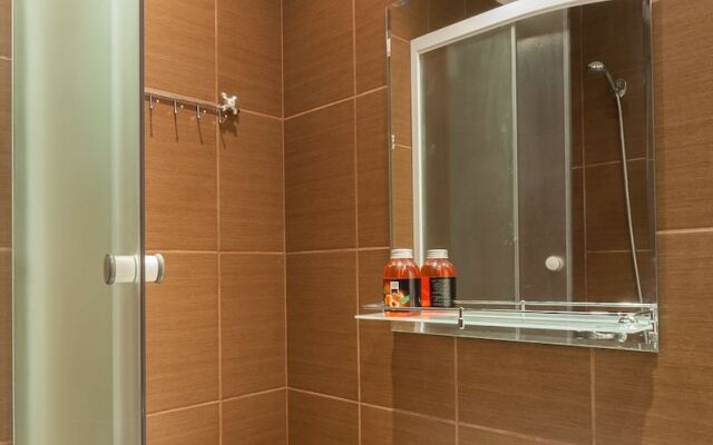 Flatsis Apartment Nauki 64