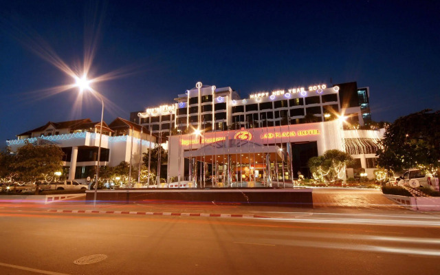 Lao Plaza Hotel