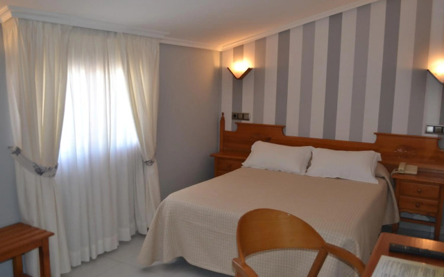 Hotel Pirámide
