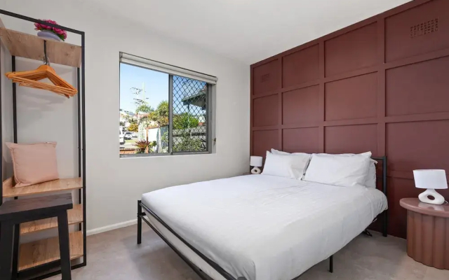 Easy Beach Access From Tranquil Retreat