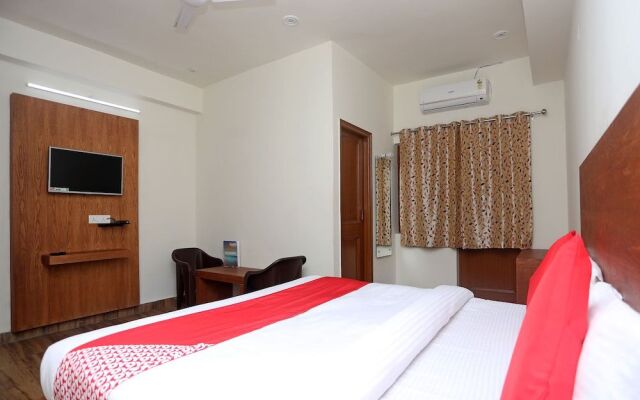 Oyo 18347 Hotel Mountain Inn