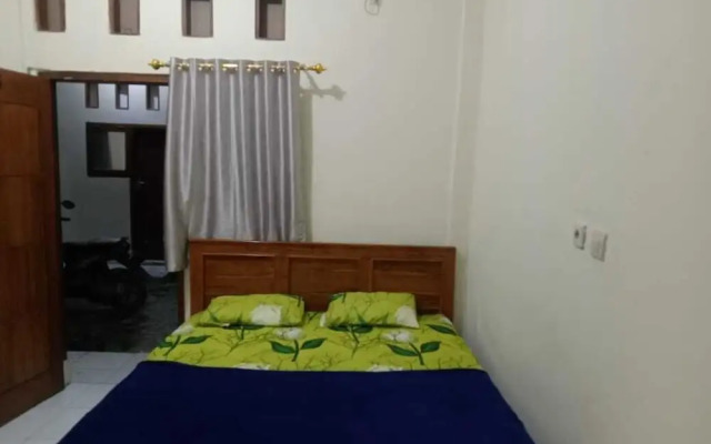 Homestay Komodo Mountain View