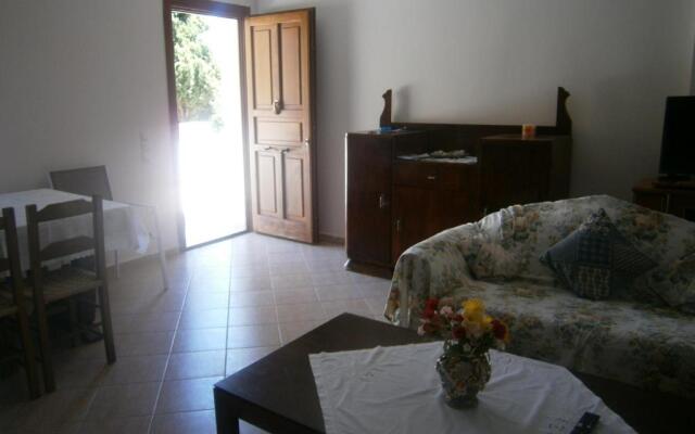 Moraki Apartment